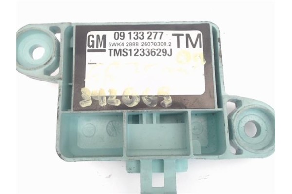 Recambio de sensor airbag lateral delantero derecho para opel astra g coupe 2.2 dti edition referencia OEM IAM 09133277 5WK42888