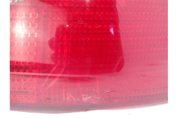 Recambio de piloto trasero derecho para audi a6 berlina (4b2) referencia OEM IAM 4B5945096 148152 4B9945096 , AUDI