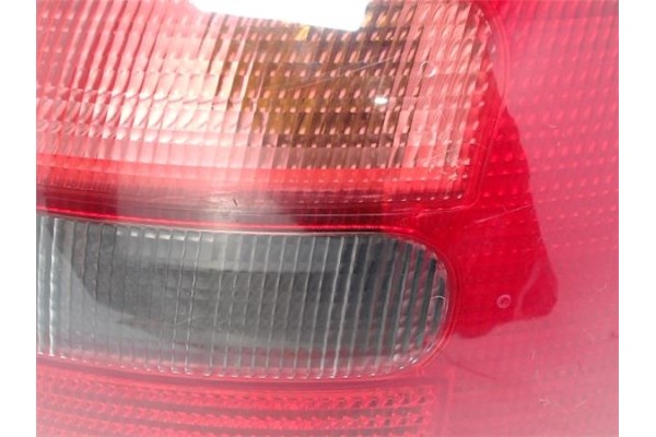 Recambio de piloto trasero derecho para audi a6 berlina (4b2) referencia OEM IAM 4B5945096 148152 4B9945096 , AUDI