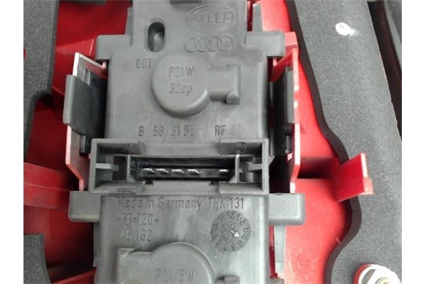 Recambio de piloto trasero derecho para audi a6 berlina (4b2) referencia OEM IAM 4B5945096 148152 4B9945096 , AUDI