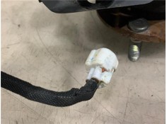 Recambio de mangueta delantero derecha para mitsubishi space star (a00) 1.2 motion referencia OEM IAM 3870A116  