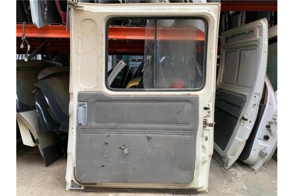 Recambio de puerta lat. corredera derecha para nissan vanette cargo (hc23) referencia OEM IAM   