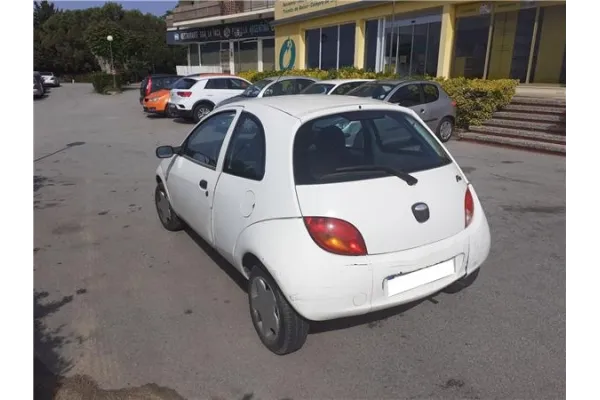 ford ka (ccq) del año 2001