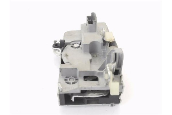 Recambio de cierre electromagnetico delantero derecho para peugeot partner combispace (5f) 1.6 hdi 75 referencia OEM IAM 9136J4 