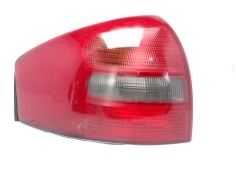 Recambio de piloto trasero izquierdo para audi a6 berlina (4b2) referencia OEM IAM 4B5945095  4B9945095 , AUDI