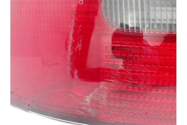 Recambio de piloto trasero izquierdo para audi a6 berlina (4b2) referencia OEM IAM 4B5945095  4B9945095 , AUDI
