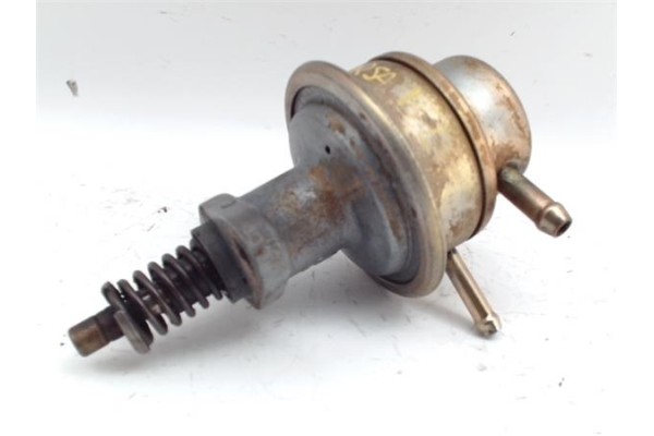 Recambio de bomba combustible para opel corsa a 1.2 city referencia OEM IAM   