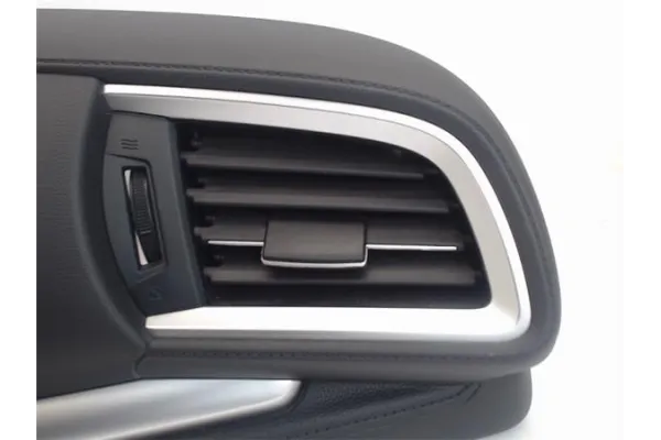 Recambio de embellecedor consola salpicadero para honda jazz (gk) 1.3 comfort referencia OEM IAM 77220t5ra0  