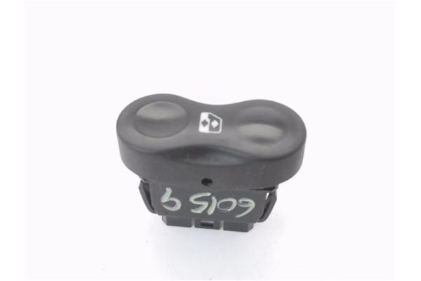 Recambio de mando elevalunas delantero izquierdo para dacia sandero i 1.4 referencia OEM IAM 602227  
