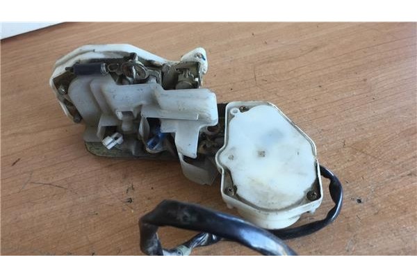 Recambio de cierre electromagnetico delantero izquierdo para honda civic berl. 3/4 (ej/ek) 1.4 s 3 berlina (ej9) referencia OEM 