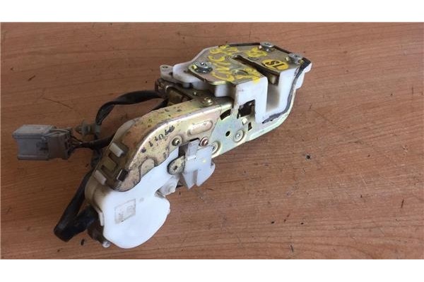 Recambio de cierre electromagnetico delantero izquierdo para honda civic berl. 3/4 (ej/ek) 1.4 s 3 berlina (ej9) referencia OEM 