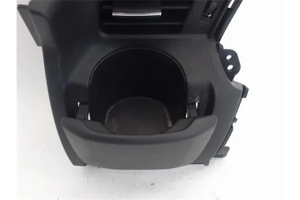 Recambio de embellecedor consola salpicadero para honda jazz (gk) 1.3 comfort referencia OEM IAM 77210t5hh0  