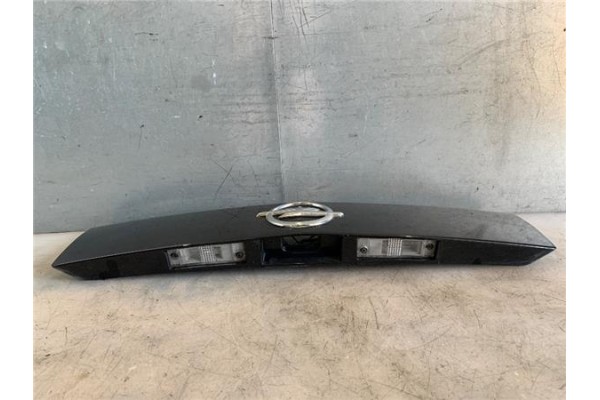 Recambio de moldura porton trasero para opel antara 2.2 selective referencia OEM IAM 96661344  