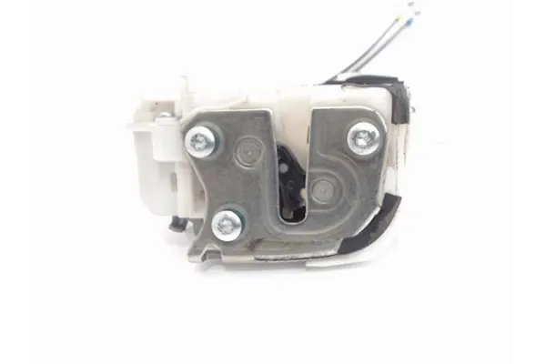 Recambio de cierre electromagnetico trasero derecho para mitsubishi asx (ga0w) 1.6 challenge 2wd referencia OEM IAM 5745A396  