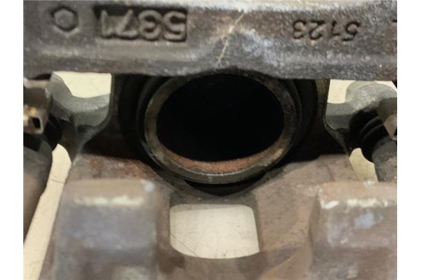Recambio de pinza freno delantero izquierda para mitsubishi space star (a00) 1.2 motion referencia OEM IAM 4605B003  