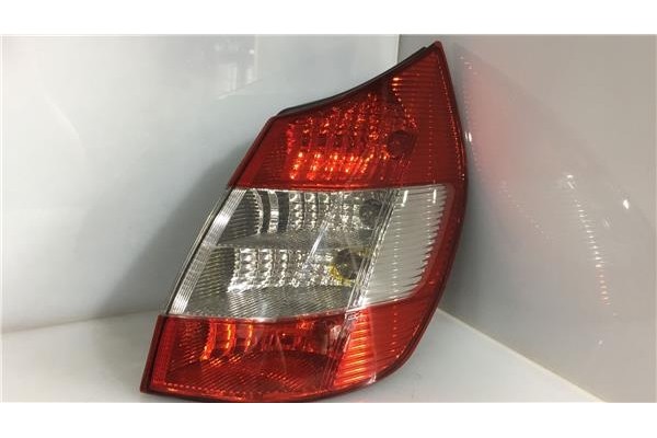 Recambio de piloto trasero derecho para renault scenic ii (jm)(2003) 1.9 dci (jm12, jm0g) referencia OEM IAM   