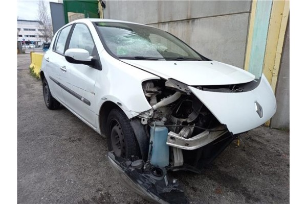 renault clio iii del año 2009
