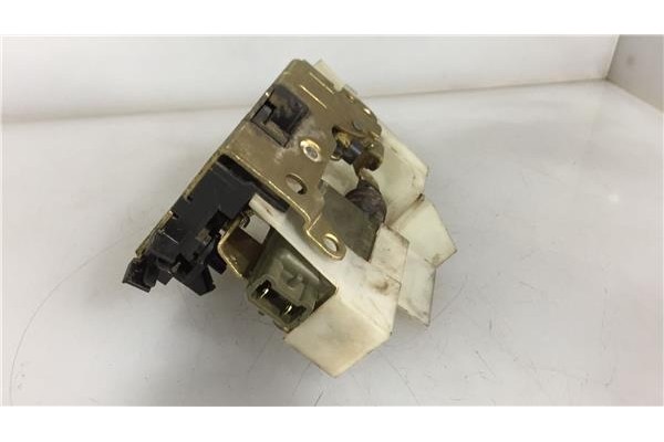 Recambio de cierre electromagnetico delantero izquierdo para renault megane i (ba0/1_) 1.6 i (ba0l) referencia OEM IAM   