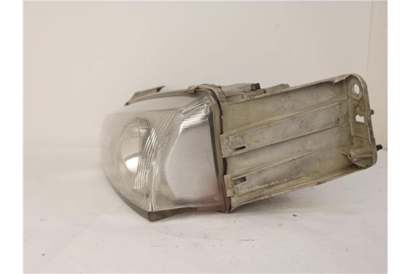 Recambio de faro delantero izquierdo para mazda 626 berlina (ge) 2.0 glx referencia OEM IAM 10061614  