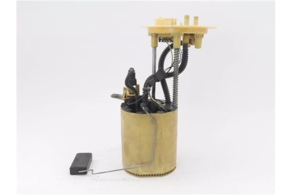Recambio de bomba combustible para audi a6 avant (4f5) 2.0 tdi referencia OEM IAM 4F0919050  