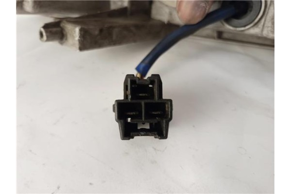 Recambio de faro delantero izquierdo para mazda 626 berlina (ge) 2.0 glx referencia OEM IAM 10061614  