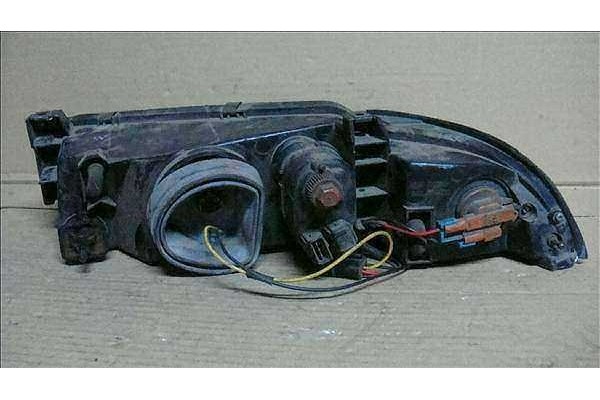 Recambio de faro delantero dcho para chrysler stratus ja berlina referencia OEM IAM   