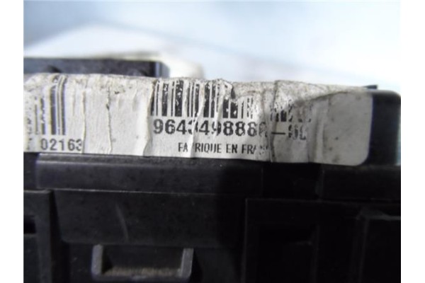 Recambio de centralita para citroen c3 1.4 i referencia OEM IAM 9643498880 8118470003e 
