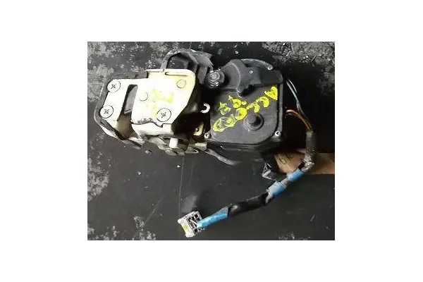 Recambio de cierre electromagnetico trasero derecho para honda accord vi (ce, cf) 2.0 tdi (cf1) referencia OEM IAM 72610SN7G03  