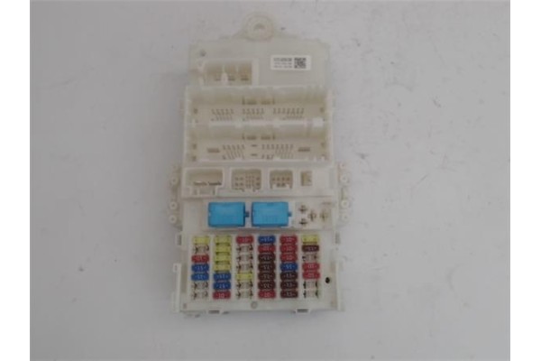 Recambio de caja fusibles/rele para honda jazz (gk) 1.3 comfort referencia OEM IAM 747056390W  