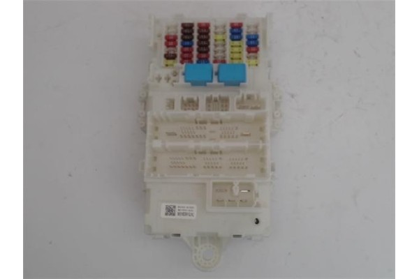 Recambio de caja fusibles/rele para honda jazz (gk) 1.3 comfort referencia OEM IAM 747056390W  
