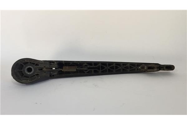 Recambio de brazo limpiaparabrisas trasero para saab 9-5 familiar 2.0 t referencia OEM IAM 4563276  