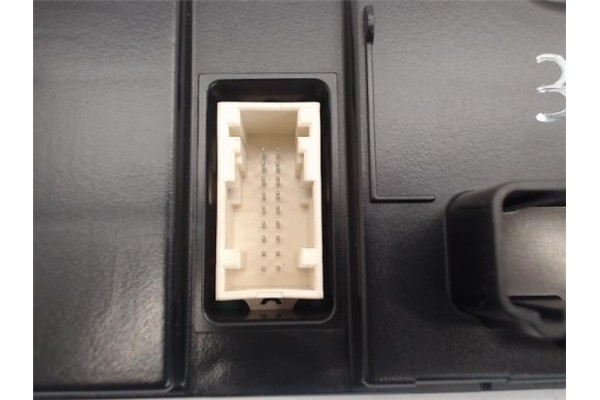 Recambio de mandos climatizador para renault megane ii berlina 3p referencia OEM IAM (8200344840) (69340021) 