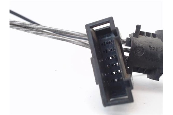 Recambio de retrovisor derecho para seat ibiza (6k1) referencia OEM IAM   