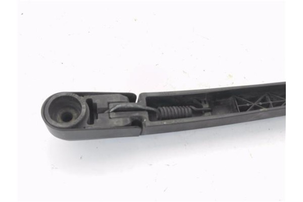 Recambio de brazo limpiaparabrisas trasero para toyota corolla verso (r1) 2.2 d-4d referencia OEM IAM 852410F010   Recambio de brazo limpiaparabrisas trasero para toyota corolla verso (r1) 2.2 d-4d referencia OEM IAM 852410F010