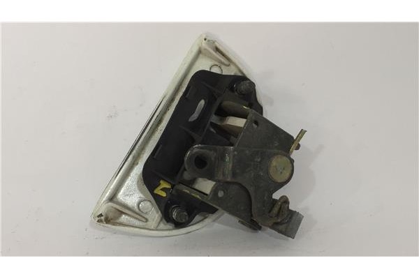 Recambio de maneta exterior delantero derecha para nissan vanette cargo (hc23) 2.3 d referencia OEM IAM 806067C913  
