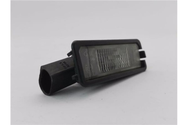 Recambio de piloto matricula para volkswagen polo v (6r1) 1.4 advance referencia OEM IAM 1K8943021  