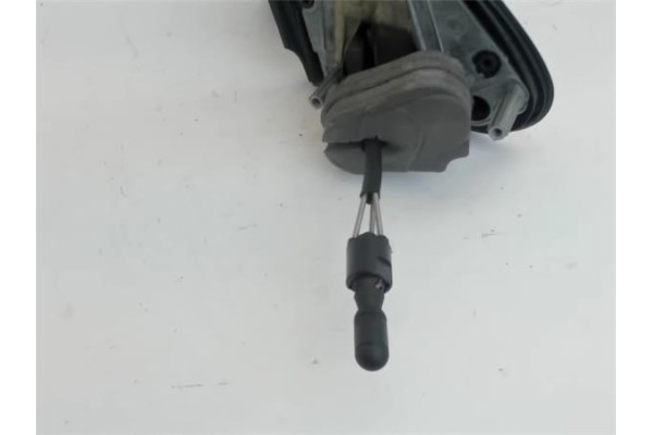 Recambio de retrovisor izquierdo para citroen xsara berlina 1.9 d referencia OEM IAM 9625246277 19D9 