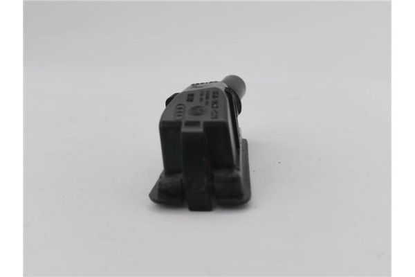 Recambio de piloto matricula para volkswagen polo v (6r1) 1.4 advance referencia OEM IAM 1K8943021  