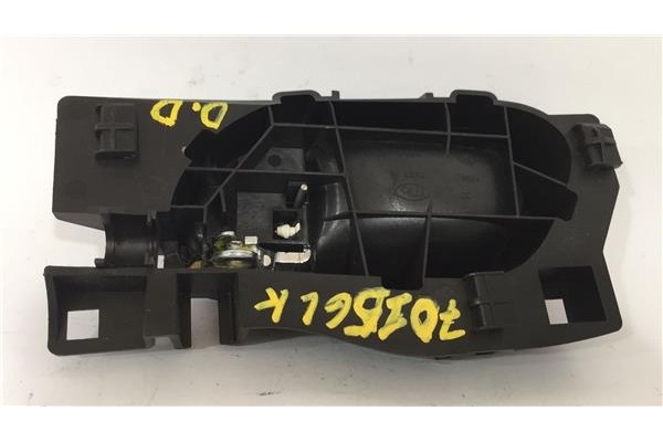 Recambio de manilla int. puerta delantero derecha para peugeot 308 sw 2.0 hdi referencia OEM IAM 9660525380 9685950277 