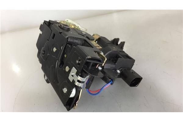 Recambio de cierre electromagnetico trasero izquierdo para volkswagen passat berlina (3b2)(1996) 1.8 básico [1,8 ltr. - 92 kw] r