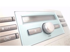 Recambio de mandos climatizador para toyota corolla verso (r1) 2.2 d-4d referencia OEM IAM 559020F010  