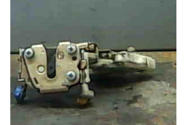 Recambio de cierre electromagnetico delantero izquierdo para nissan terrano/terrano ii (r20)(1993) 2.7 td 4wd referencia OEM IAM