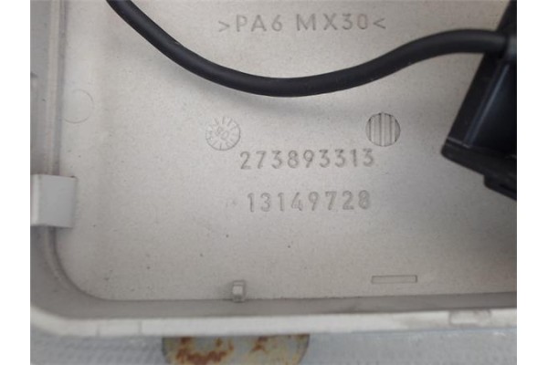 Recambio de luz delantero central techo para opel vectra c berlina 1.9 cdti referencia OEM IAM 273893313  
