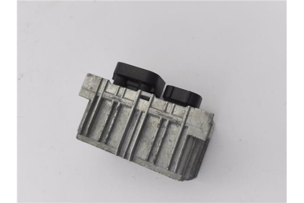 Recambio de caja precalentamiento para citroen jumper furgón 2.2 hdi 120 referencia OEM IAM 522121101  