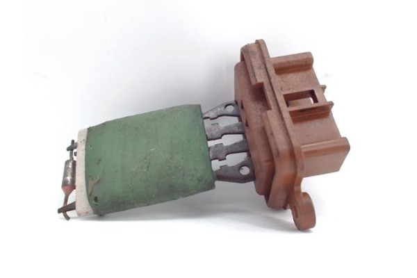 Recambio de regulador ventilador climatizacion para fiat punto ii berlina (188)(2002) 1.2 16v sporting [1,2 ltr. - 59 kw 16v cat