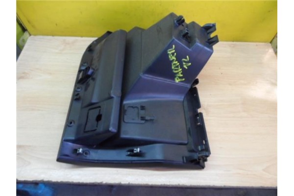 Recambio de guantera salpicadero para peugeot partner combi (2008) 1.6 hdi referencia OEM IAM 9680936177 9680941777 