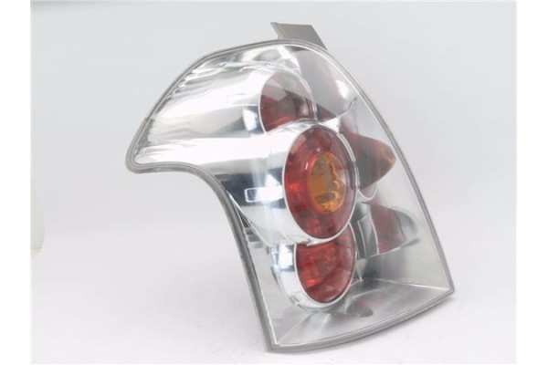 Recambio de piloto trasero izquierdo para toyota corolla verso (r1) 2.2 d-4d referencia OEM IAM 815610F020  