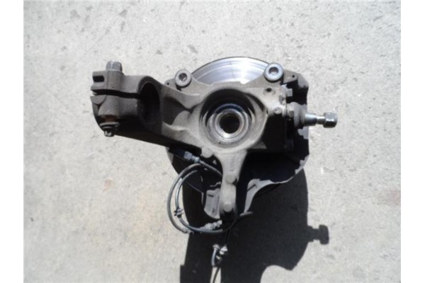 Recambio de mangueta delantero izquierda para peugeot boxer furgón 2.2 hdi 120 referencia OEM IAM   