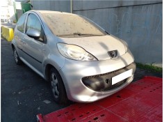 peugeot 107 del año 2006