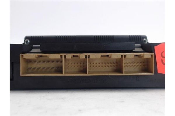 Recambio de mandos climatizador para audi a3 (8l) referencia OEM IAM 8L0820043D 5HB007608-04 